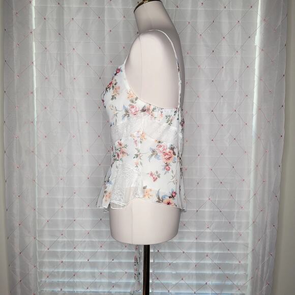 Thirty/Thirty LA White Floral‎ Lace Asymmetrical Fairy Princess Top Medium NWT - Picture 2 of 8